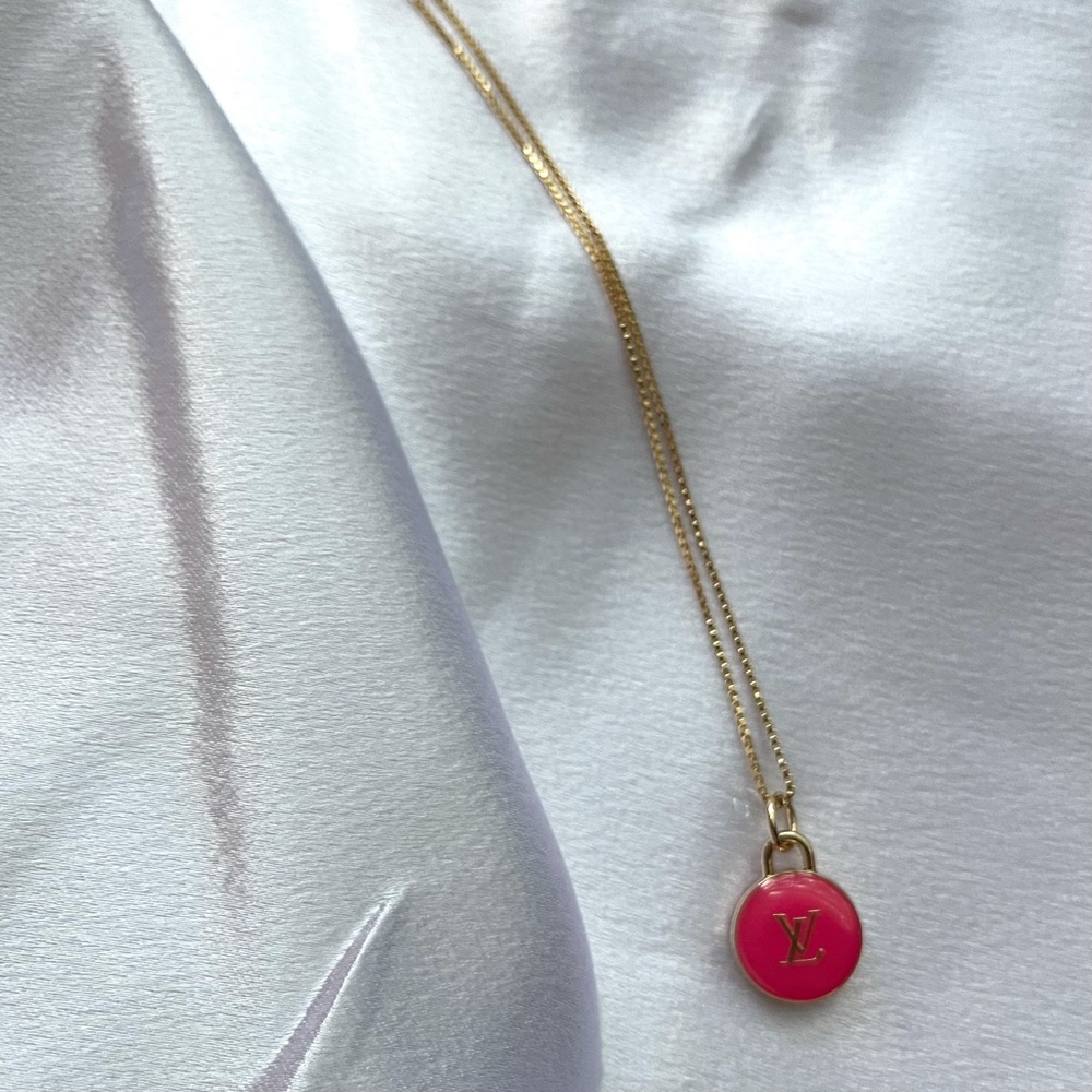 Repurposed necklace